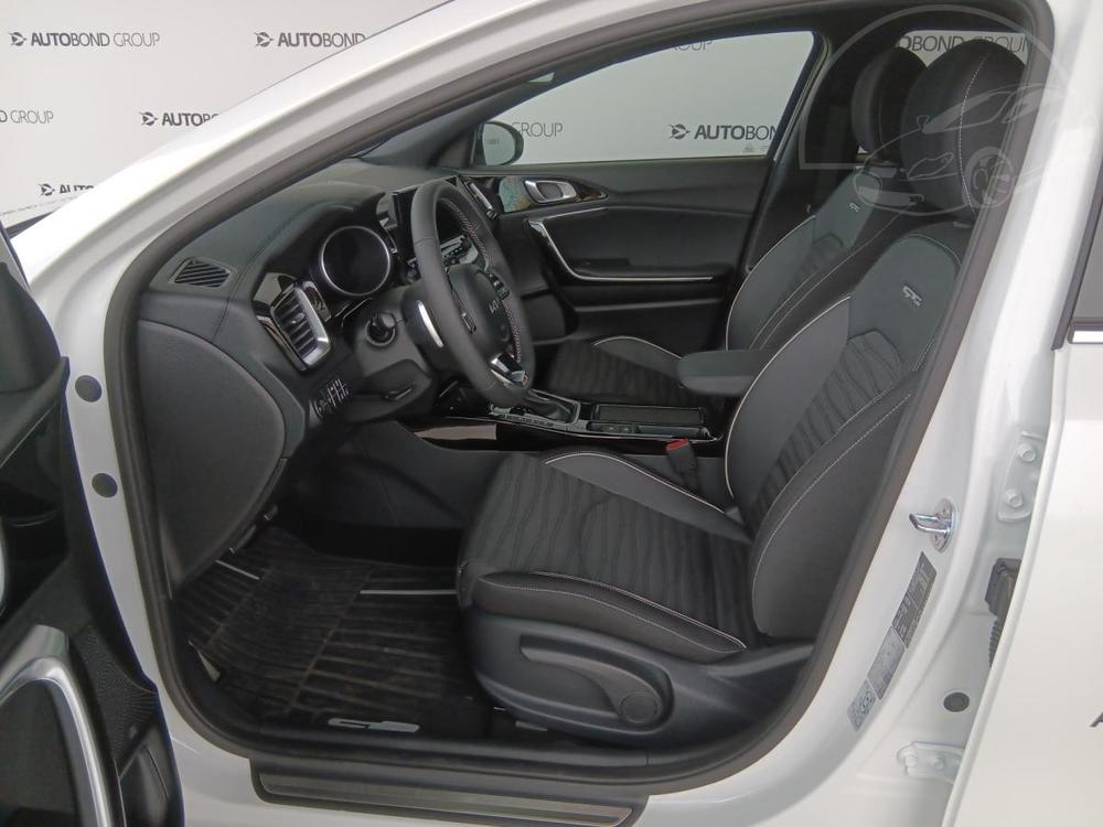 Kia Ceed 1.5 T-GDI GPF 7DCT automat