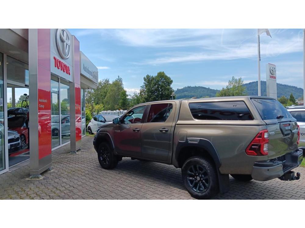 Toyota Hilux 2.8 Diesel AT 204k