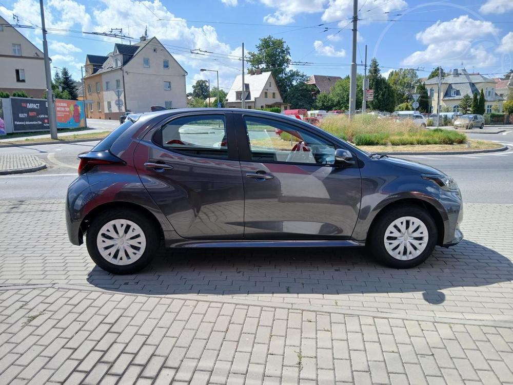 Toyota Yaris 1.5 benzin 6MT, Active