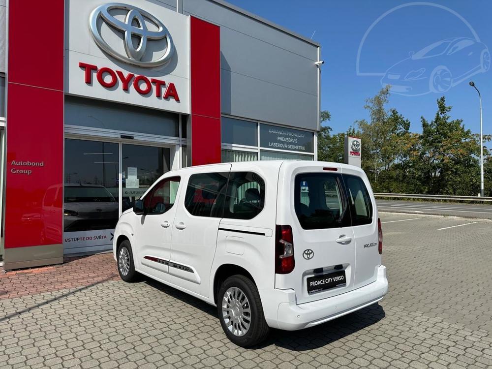 Toyota  1.2T 6MT Business