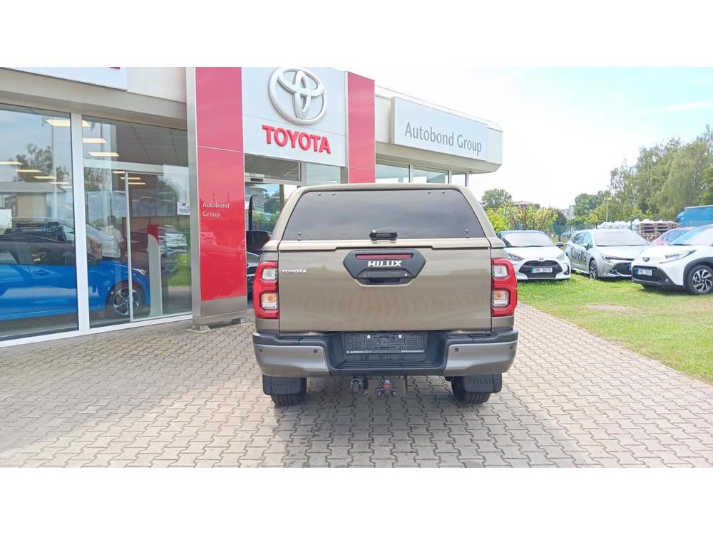 Toyota Hilux 2.8 Diesel AT 204k