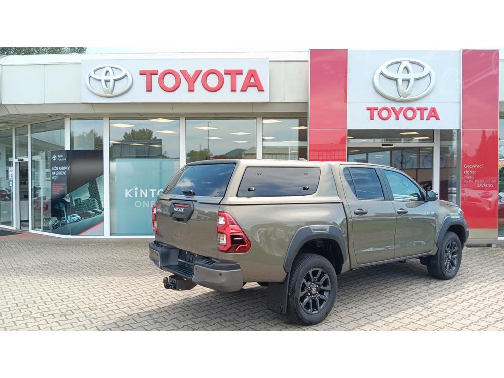 Toyota Hilux 2.8 Diesel AT 204k