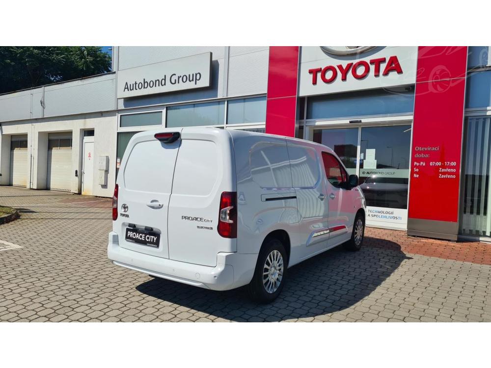 Toyota  ELECTRIC Comfort 5D Long 50kWh