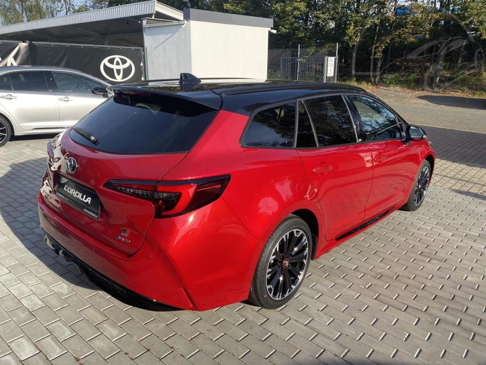 Toyota Corolla 1.8 HEV GR SPORT