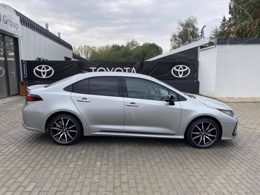 Toyota Corolla 1.8 HEV GR SPORT DYNAMIC