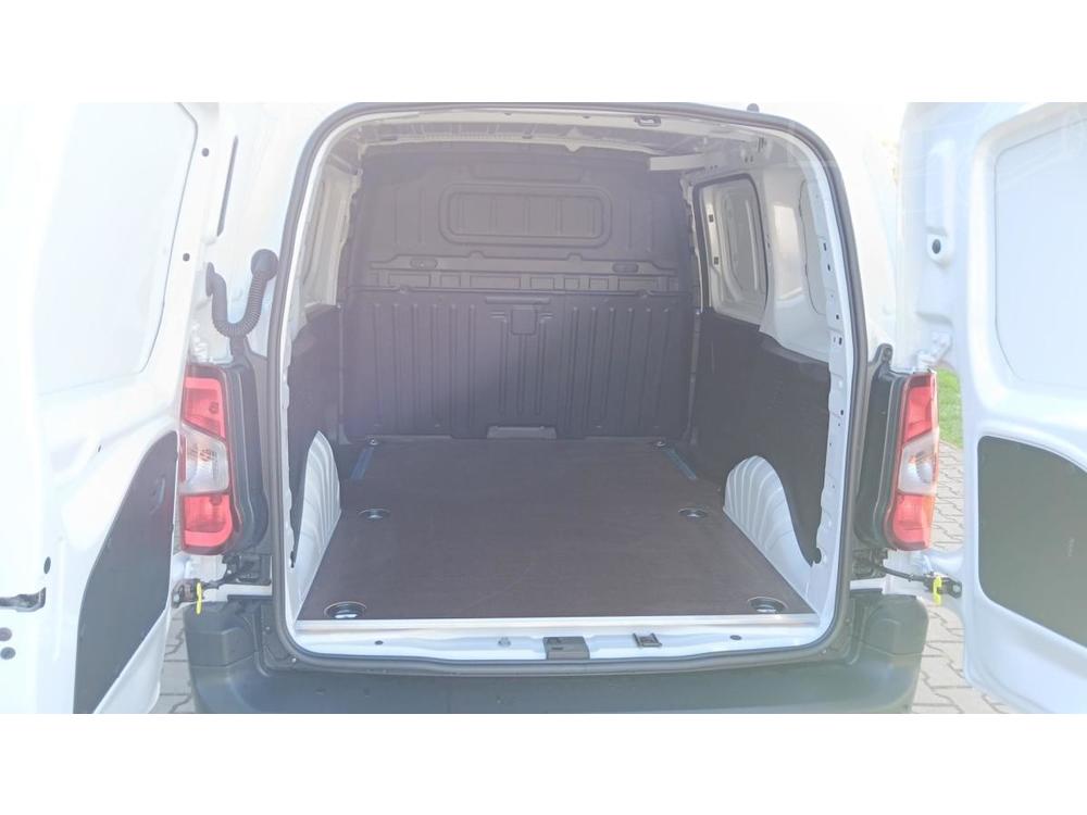 Toyota ProAce 1.5 D-4D 130 - 6 MT