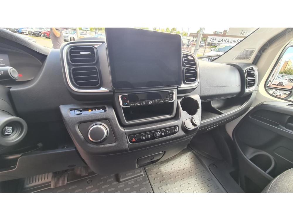 Toyota ProAce 2.2 Diesel 180 HP 8AT L3H3 Com