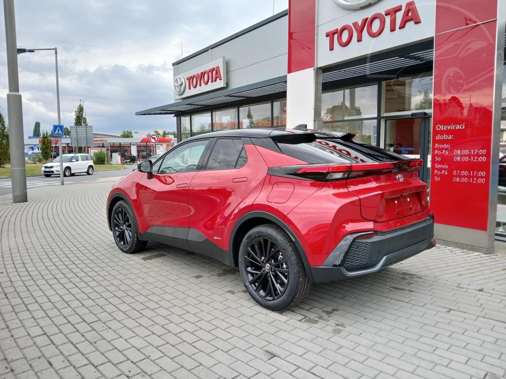 Toyota C-HR 2.0 CVT 198k 4x4