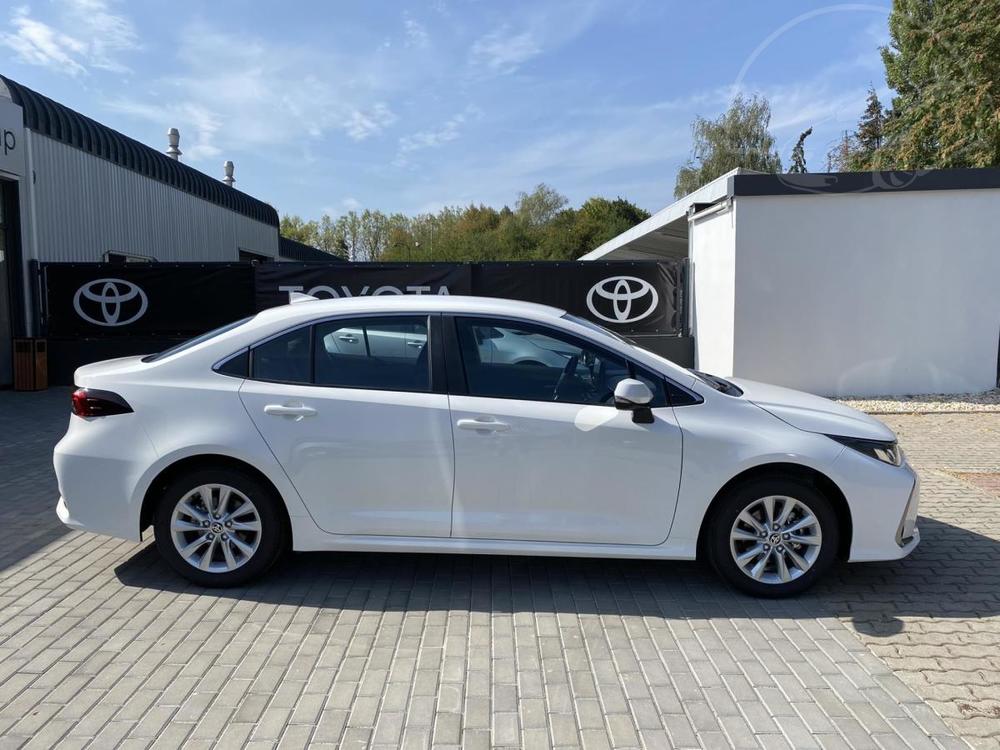 Toyota Corolla 1.5 6MT Comfort KLASIK