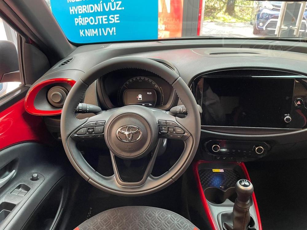 Toyota Aygo 1,0 5MT Style Tech