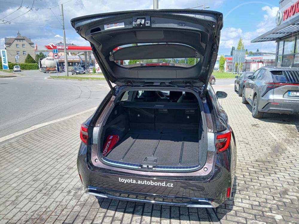 Toyota Corolla 2.0 hybrid e-CVT Executive