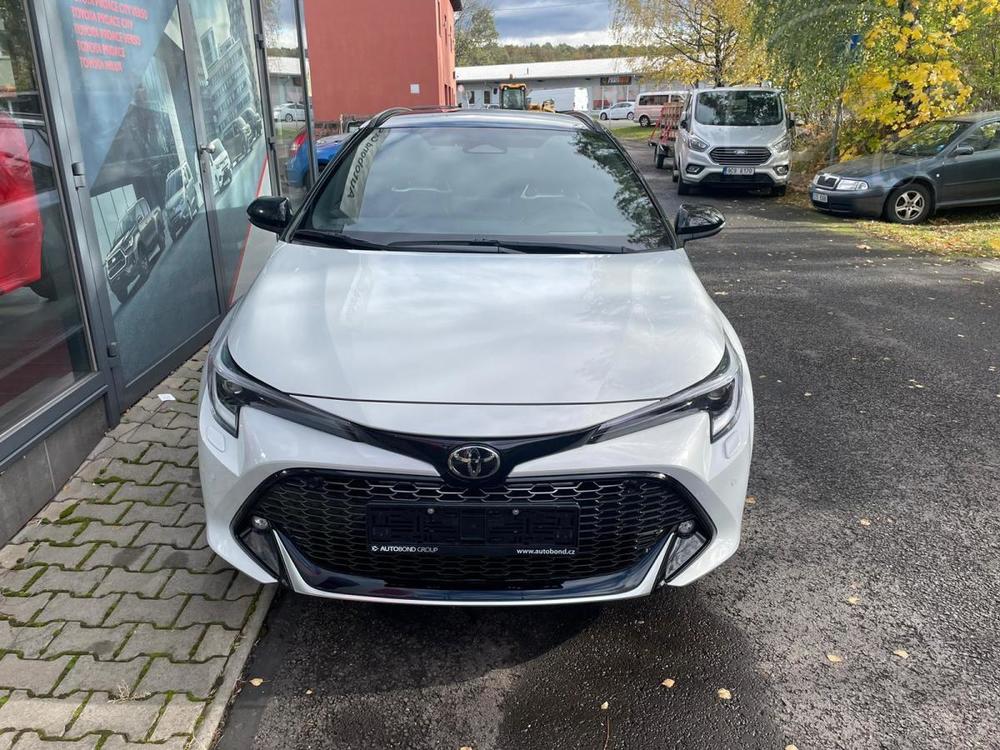 Toyota Corolla 1,8 Hybrid GR SPORT Dynamic JB