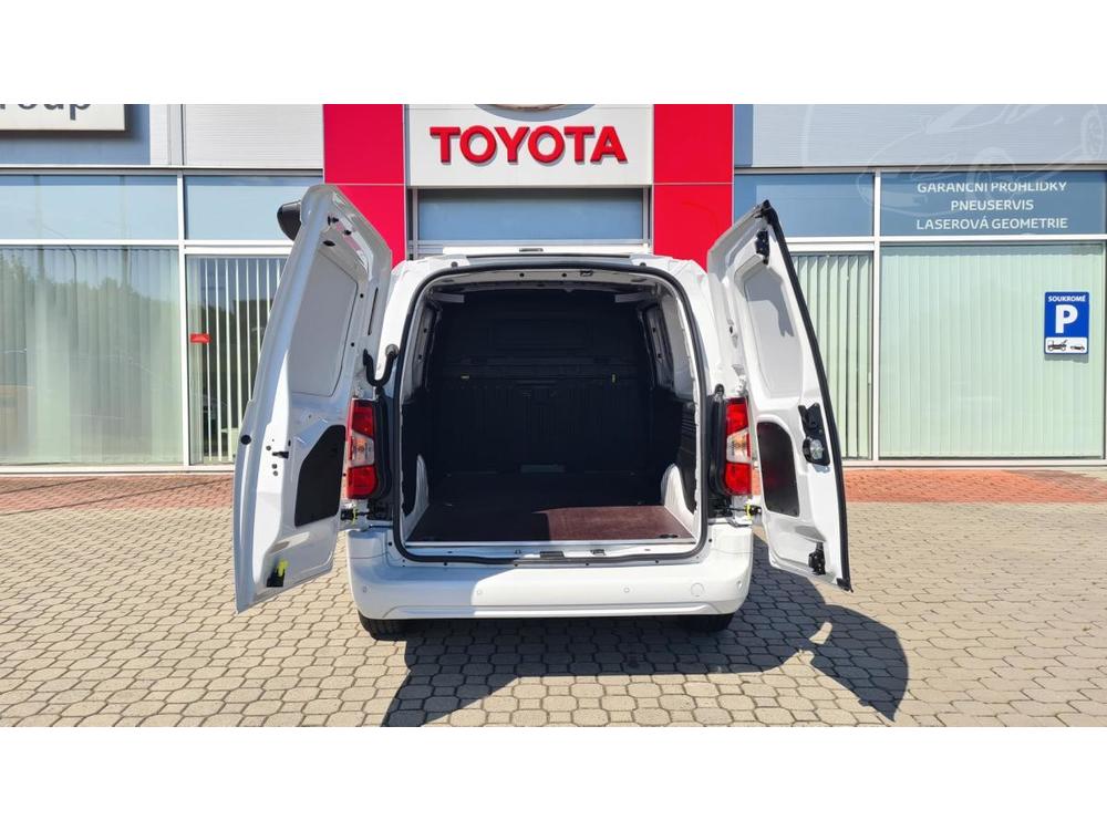 Toyota  ELECTRIC Comfort 5D Long 50kWh