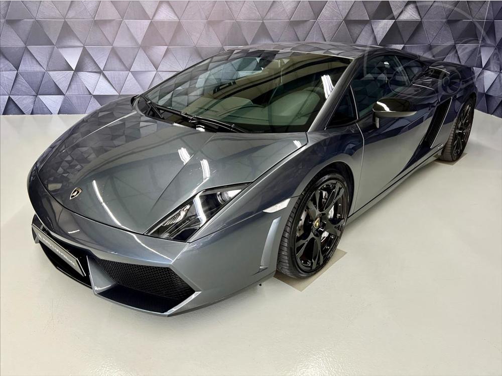 Lamborghini Gallardo 5,2 V10 560-4 AWD A/T, LIFT