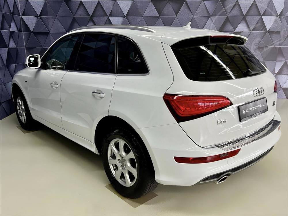 Audi Q5 2,0 TDI 140kW QUATTRO S-LINE, NAVIGACE, KEYLESS