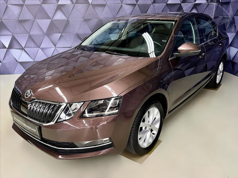 Škoda Octavia 1,6 TDI 85kW DSG STYLE, LED, KEYLESS, PDC, SMART L