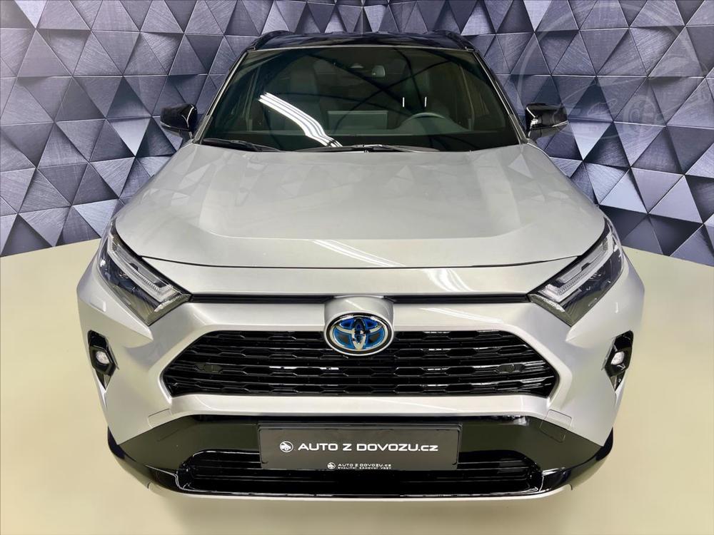 Toyota RAV4 2,5 HYBRID e-CVT AWD SELECTION, NAVIGACE, KEYLESS,