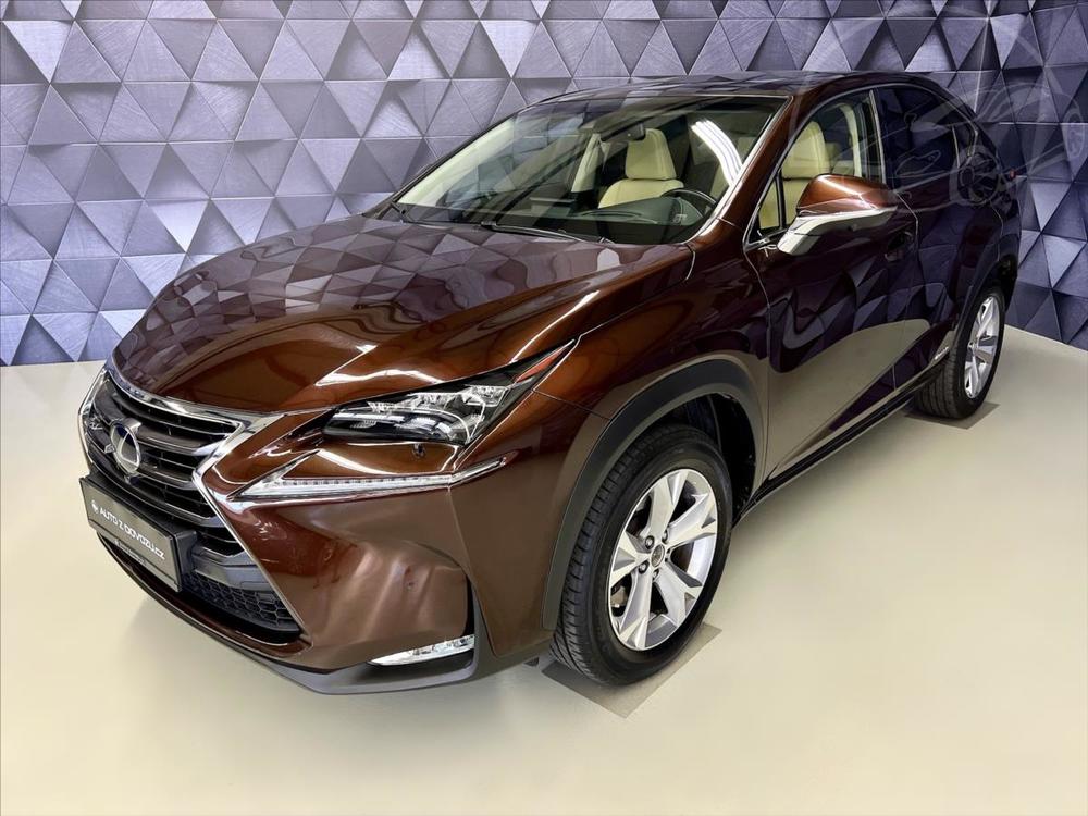 Prodm Lexus NX 300 h 4WD LUXURY MARK LEVINSON PANORAMA