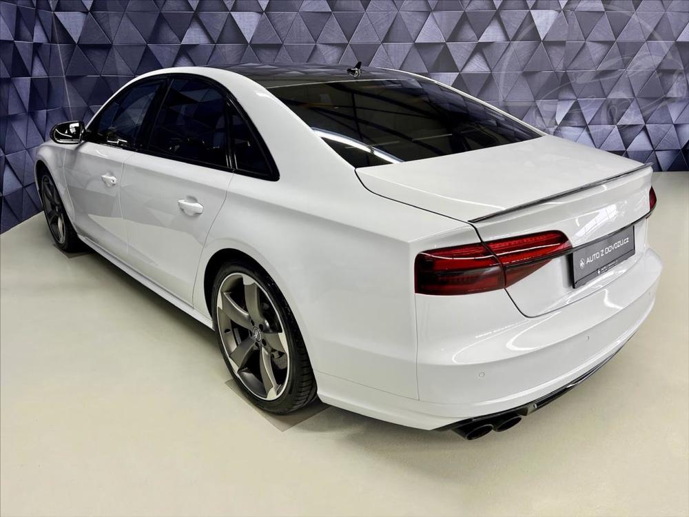 Audi S8 TFSI QUATTRO PLUS, NIGHT, EXCLUSIVE, B&O, NEZVISL