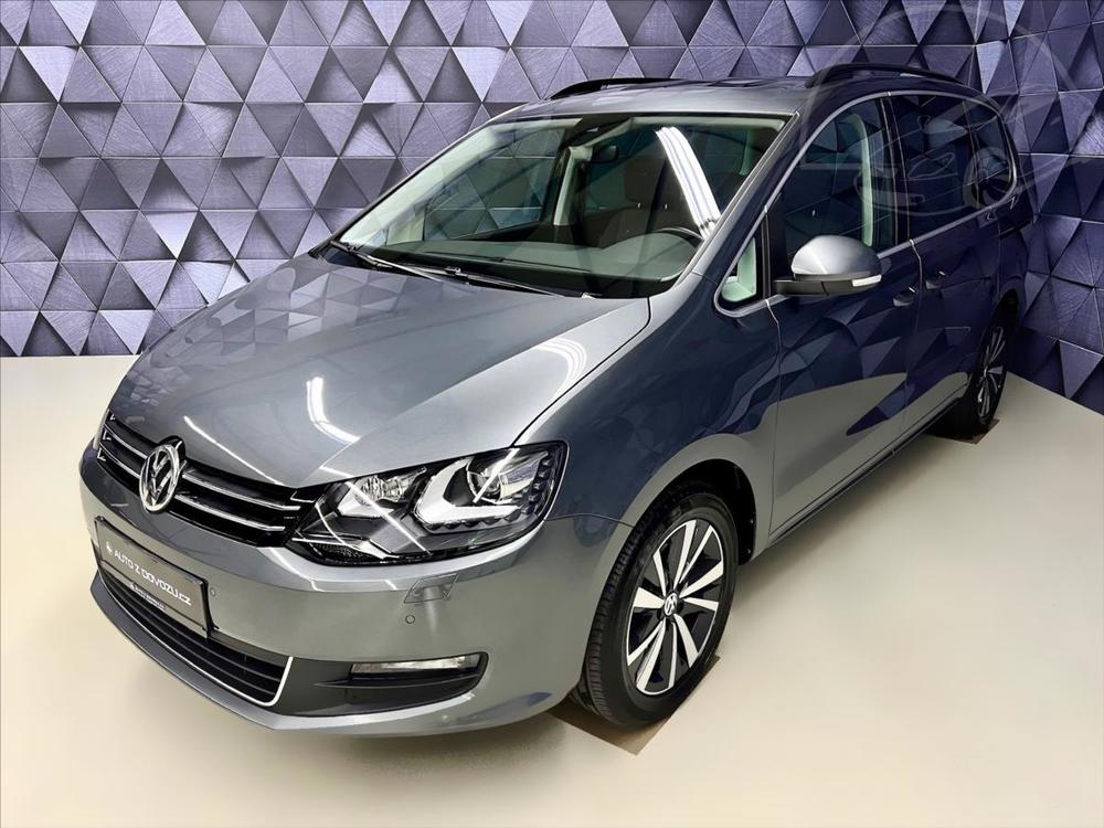 Prodm Volkswagen Sharan 2,0 TDI DSG COMFORTLINE, NEZVISL, PANORAMA, 7MS