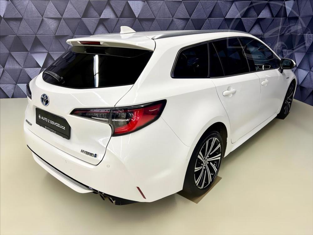 Toyota Corolla 2,0 HYBRID e-CVT COMFORT TS, LED, KAMERA, TEMPOMAT