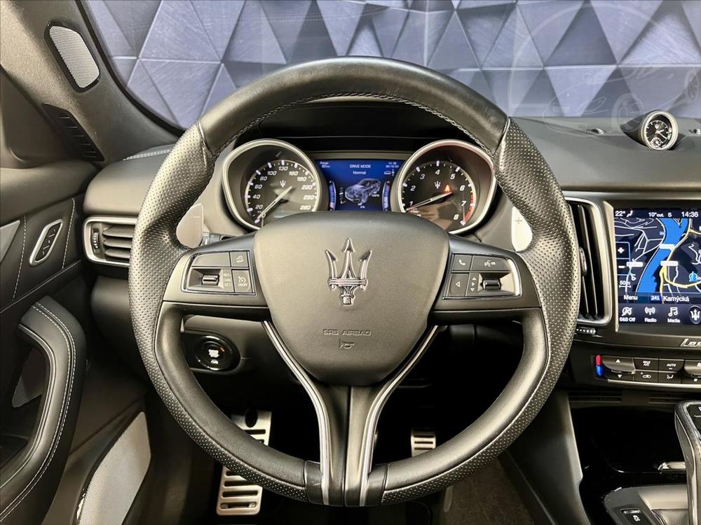 Maserati Gransport Levante V6 SQ4 KEYLESS BOWERS & WILKINS