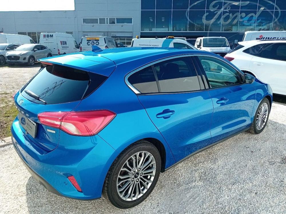 Ford Focus 1,0i,92kW, CZ, SERVISN KNIHA