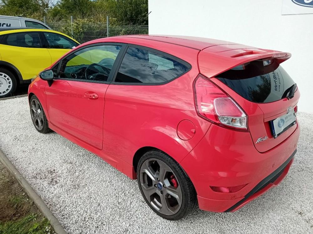 Ford Fiesta 1.6i,134KW,ST,CZ,SERVISN KNI