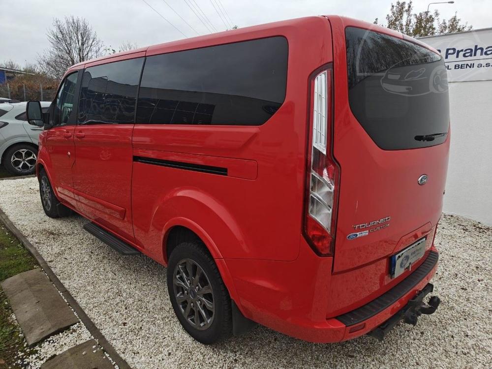 Ford Tourneo Custom 2,0ECOBLUE, L2,96kW, DPH,1MAJ,