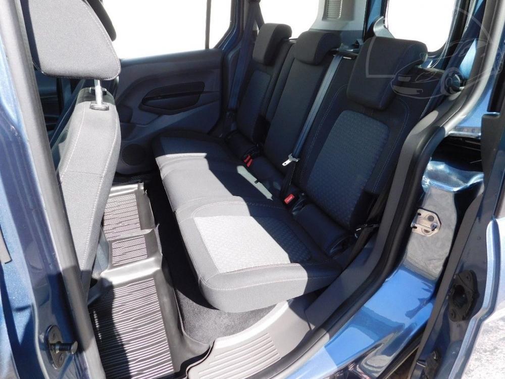 Ford Tourneo Connect 1.5 ECOBLUE,74kW,SERVISN KNIH