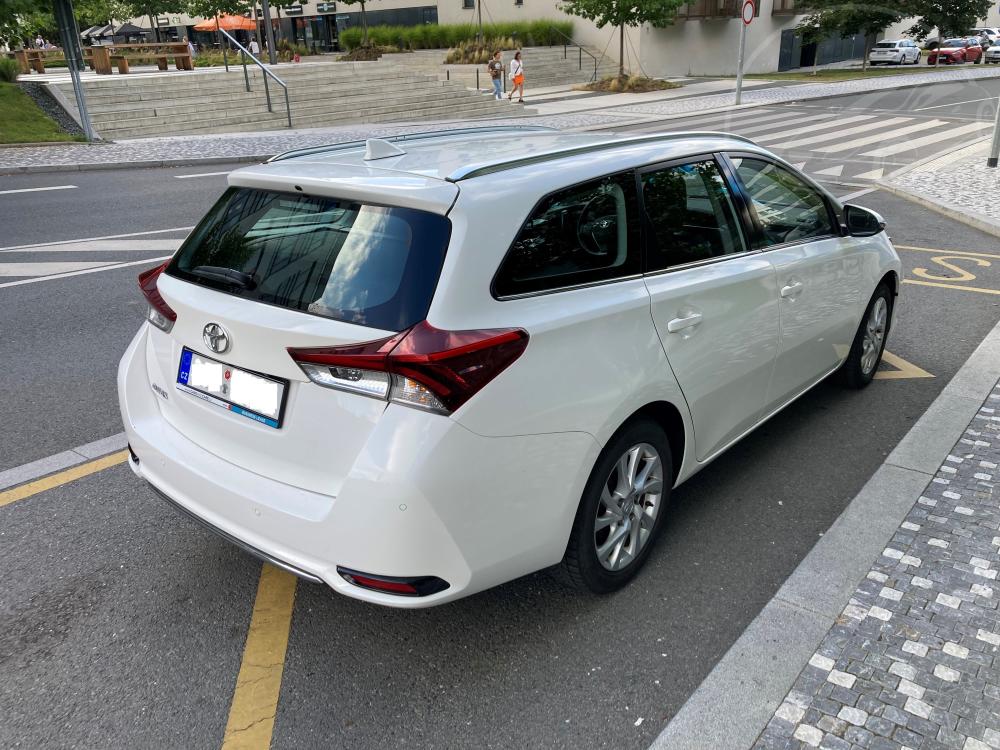 Toyota Auris 1.6 Valvematic