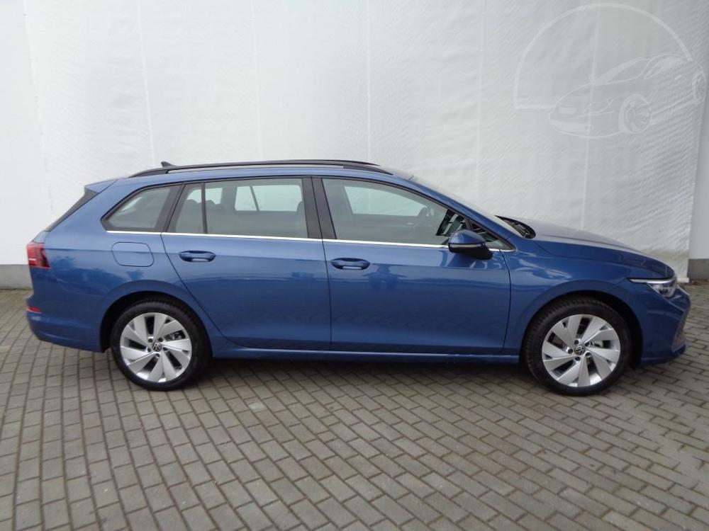 Volkswagen Golf 1,5  eTSI DSG Style