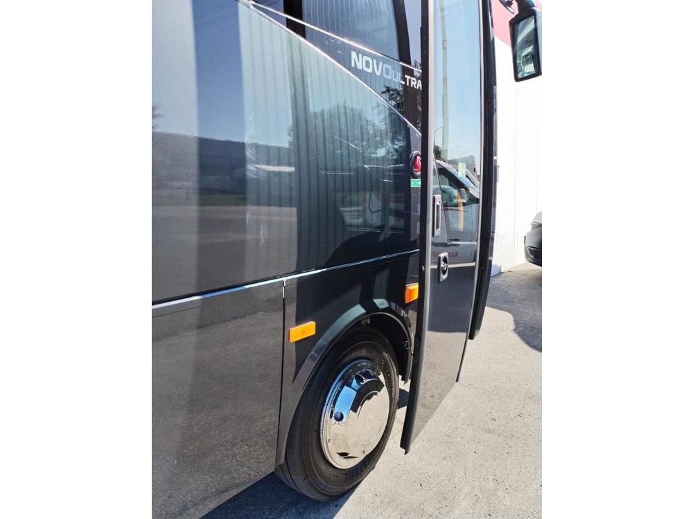 Isuzu  Novo LUX Euro 6 coach 29+1 GSR