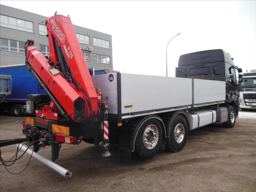 Renault  T480 6x2 FASSI 175