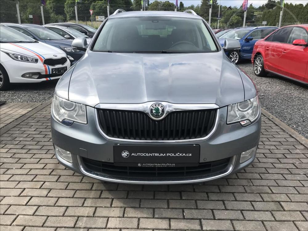 koda Superb 1,8 TSI Ambition Combi AP