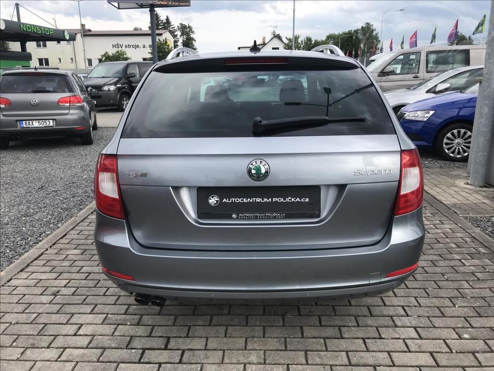 koda Superb 1,8 TSI Ambition Combi AP