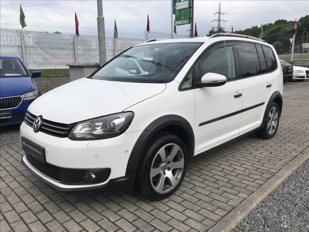 Prodm Volkswagen Touran 1,4 TSI EcoFuel DSG CrossTouran