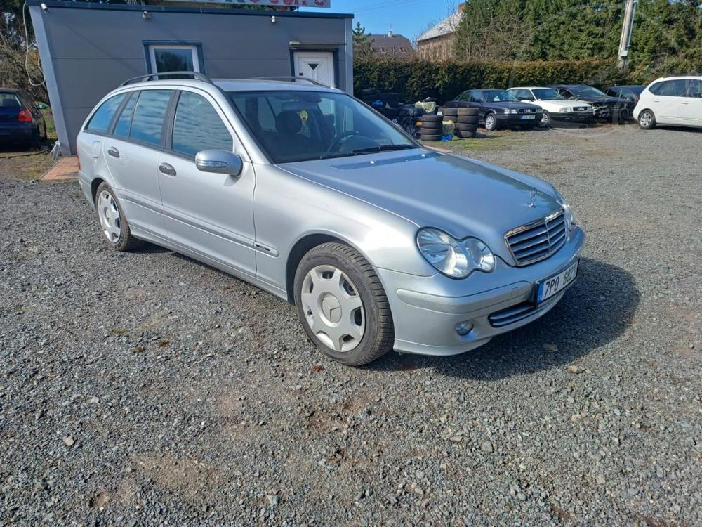 Mercedes-Benz C 220 CDI, automat, tan