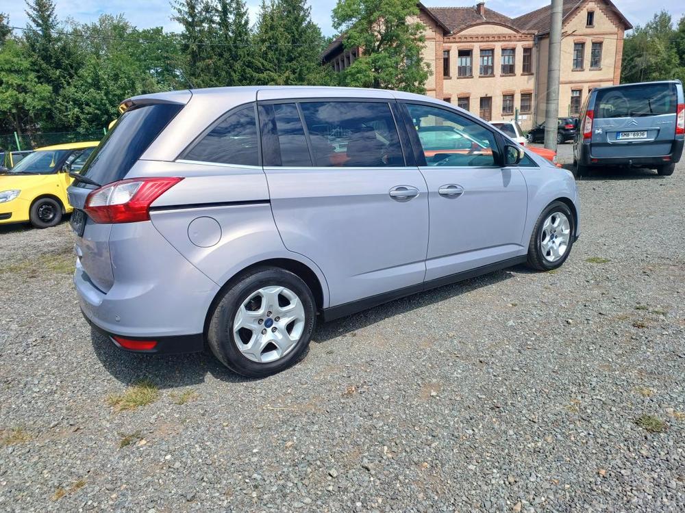 Ford Grand C-Max 1.6, 110KW, 2x kola