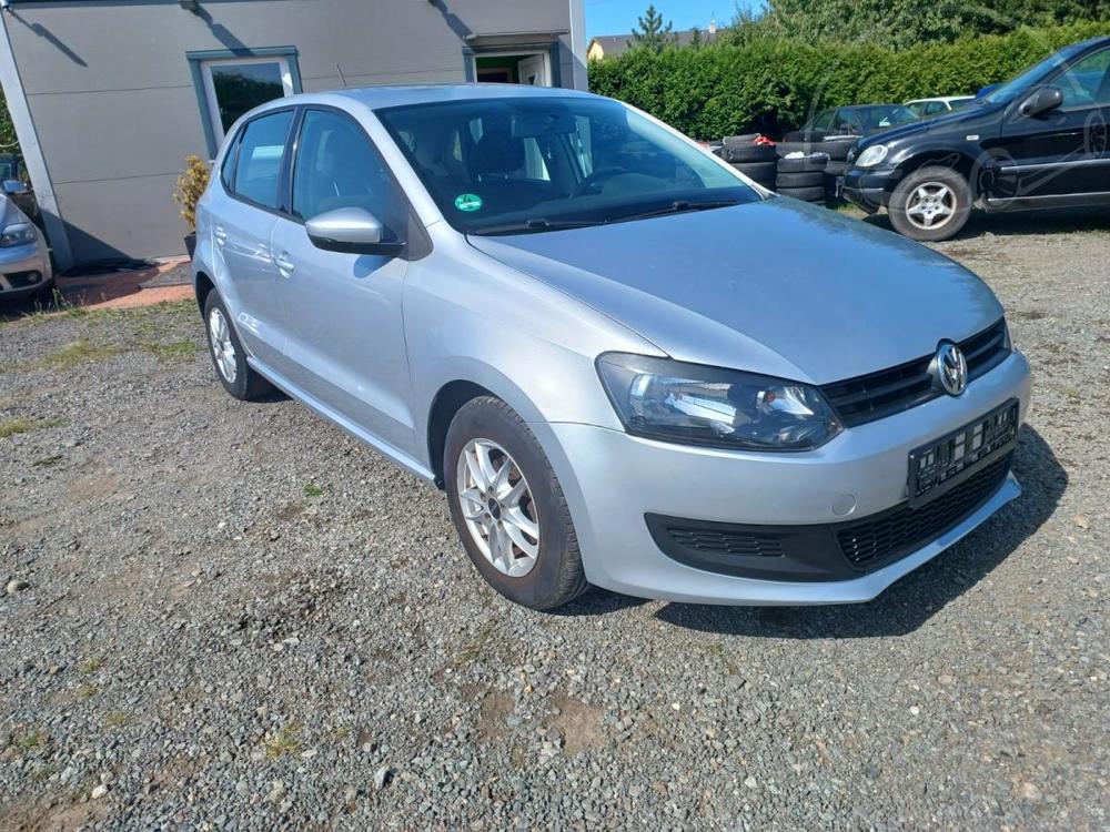 Volkswagen Polo 1.2i, NOV MODEL, 5 dve