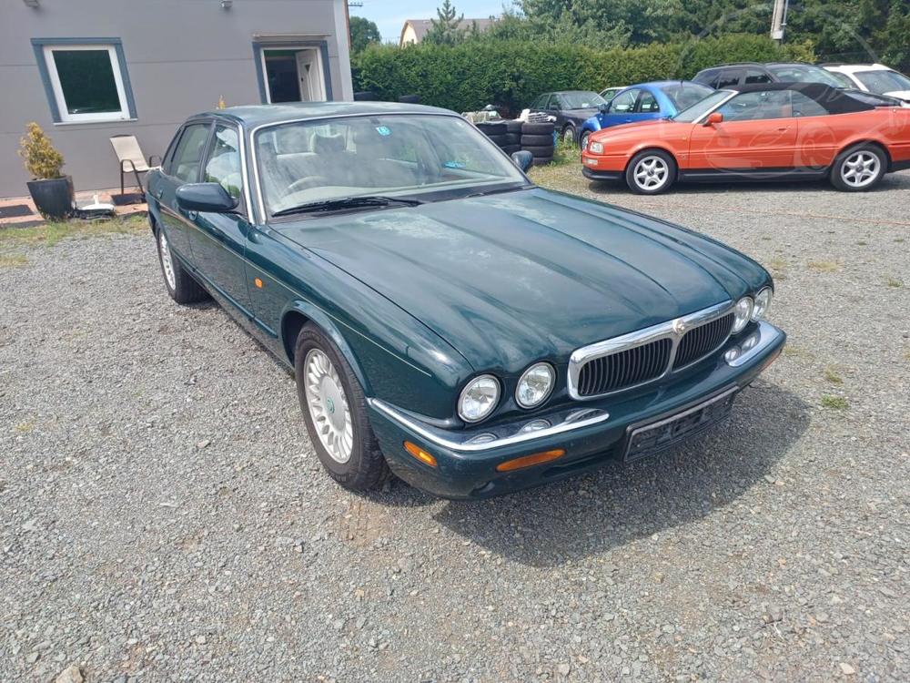 Jaguar XJ Investin vz, orig. papry