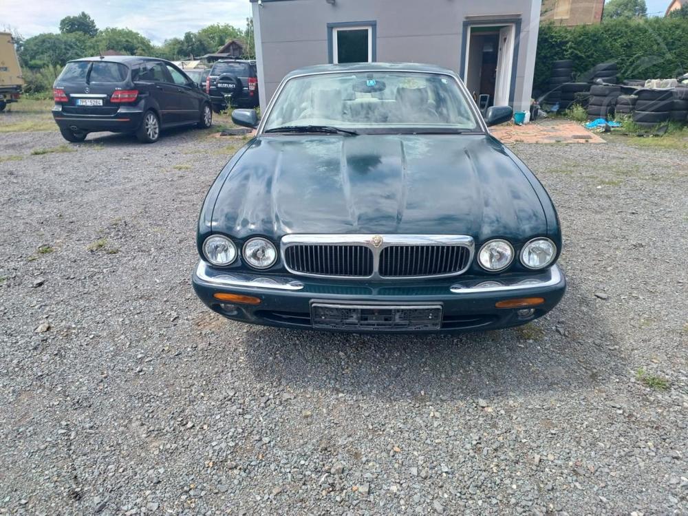 Jaguar XJ Investin vz, orig. papry