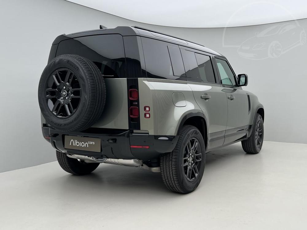 Land Rover Defender 110D250 X-Dynamic SE REZERVACE