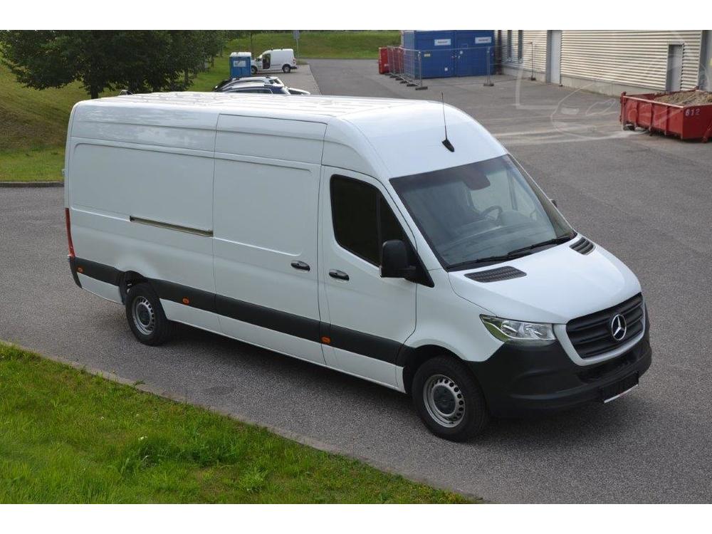 Prodm Mercedes-Benz Sprinter 317 CDi 9G automat