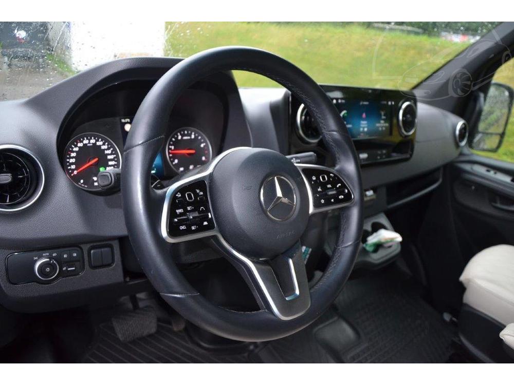 Mercedes-Benz Sprinter 319 4x4 Camper V6