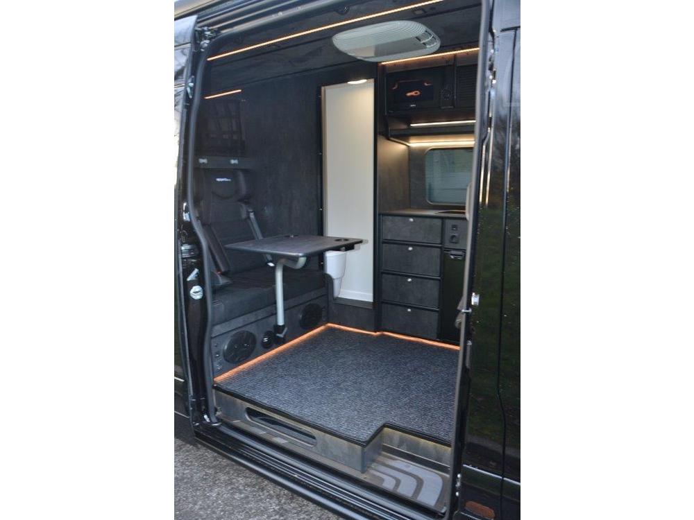 Mercedes-Benz Sprinter 319 CDi Camper Femily