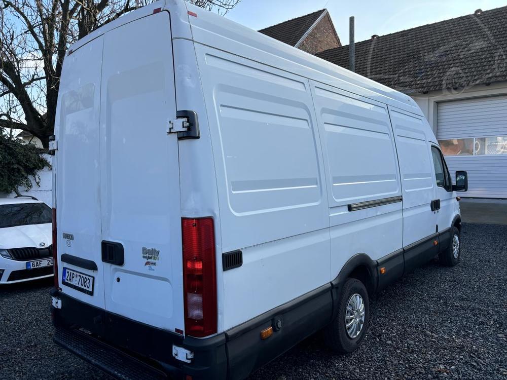 Iveco Daily 2.3 JTD, 35 S 12V, 85kW