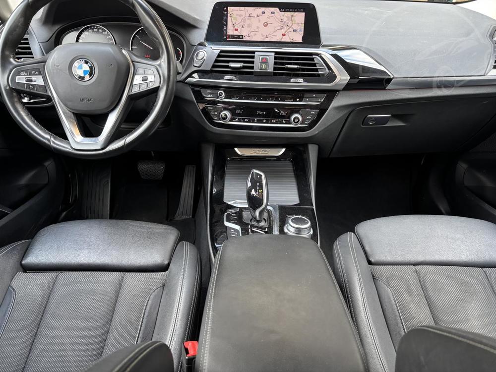 BMW X3 2.0D, 140kW, 4X4, REZERVACE