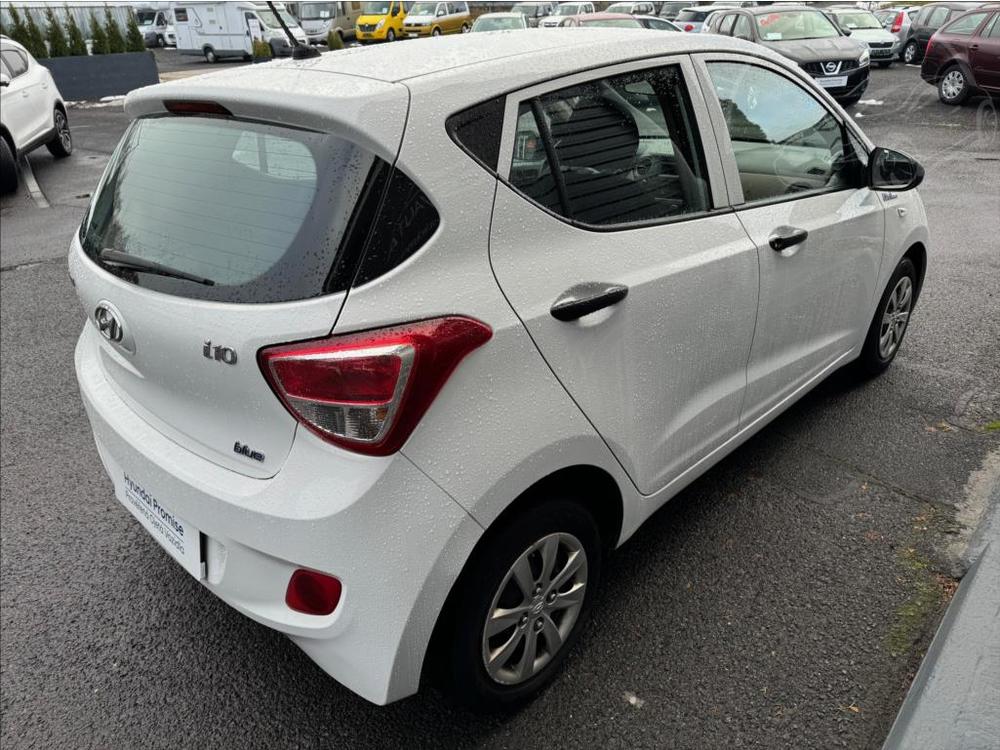 Hyundai i10 1,0 Family