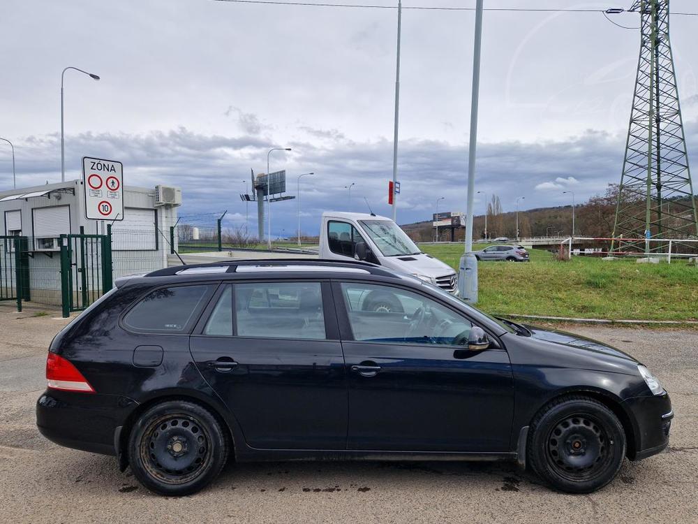 Volkswagen Golf 1,9TDi kombi na spltky vem!